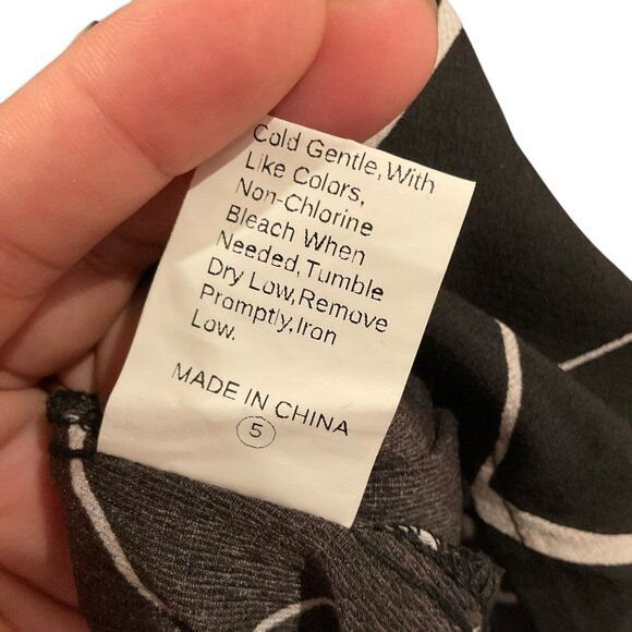 Shein Geometric Round Neck Black White Line Pattern Long Sleeve Dress Ruffle M - Picture 8 of 13